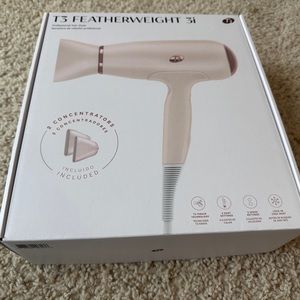 T3 FEATHERWEIGHT 3I color Pink
